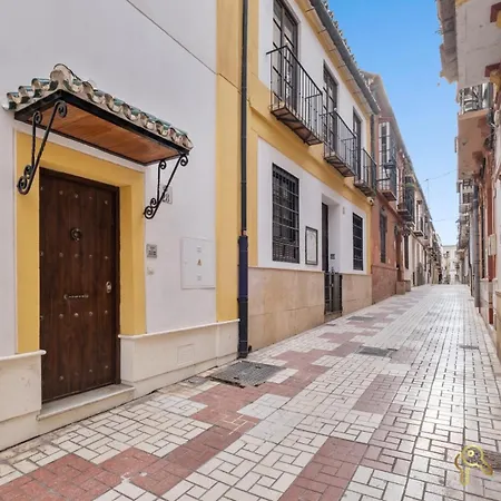 Furnished In Apartmán