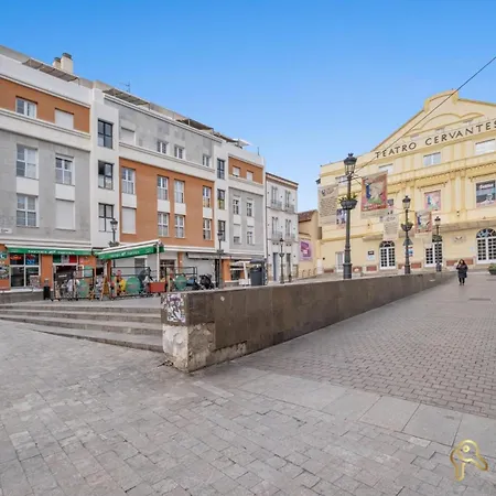 Appartamento Furnished In Málaga